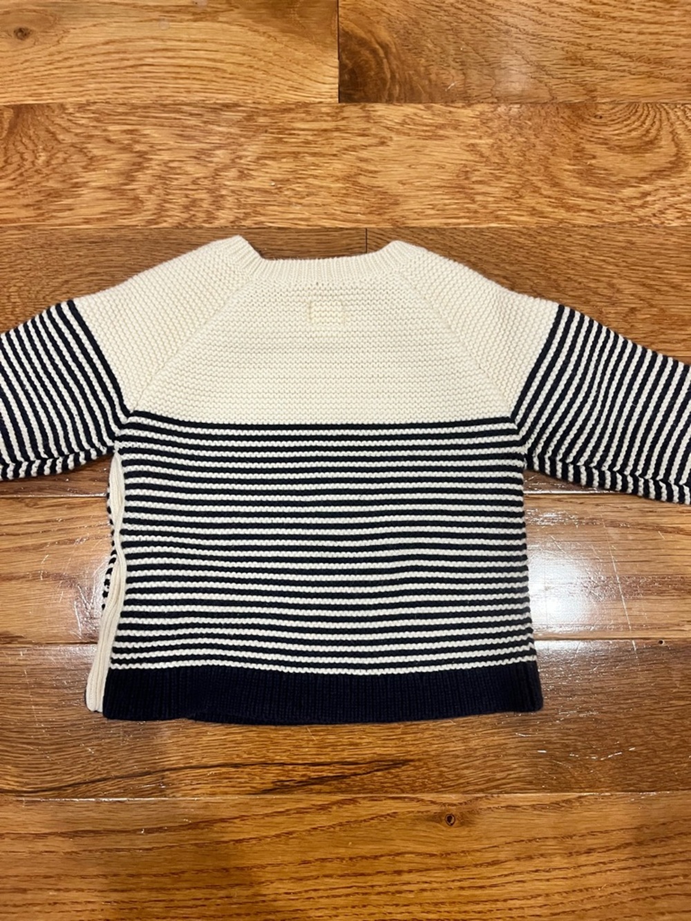 NWOT - GAP Cream and Navy Striped Crewneck Sweater - Picture 4 of 6